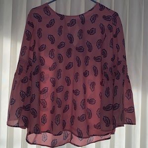 NY&C Bell sleeve paisley top